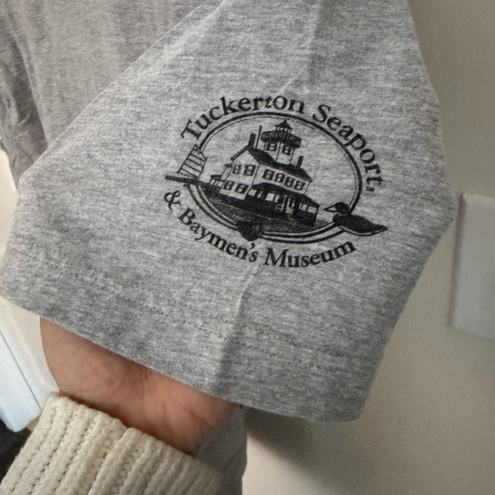 Only in NJ t shirt with famous defunct NJ brands and stores - Picture 4 of 5